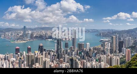 Horizon de la journée de Hong Kong 2020 Banque D'Images