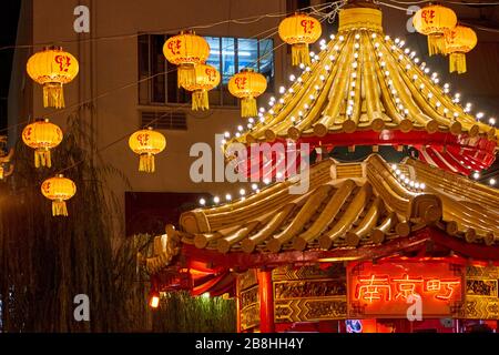 Décorations de nuit dans la ville de Chine Banque D'Images