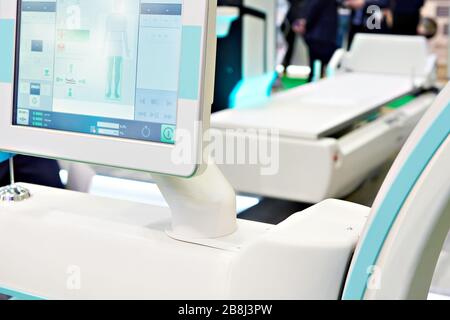 Exposition d'équipements médicaux modernes Banque D'Images