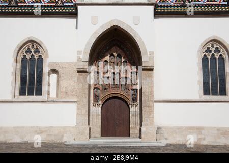 Zagreb, Croatie - 24 février 2019 : Portail de l'Église Saint-Marc Banque D'Images