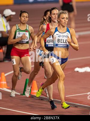 DOHA - QATAR - SEP 27: Alexandra Bell (GB & ni) en compétition dans les chauffes de 800 m des femmes au cours de la première journée du 17ème Championnat mondial d'athlétisme de l'IAAF Doha 201 Banque D'Images