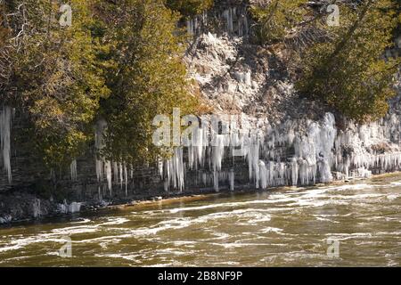 Eau gelée dans la gorge de Ranney Banque D'Images