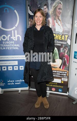 Arrivées le film Ask the Chat's filtramages. Le film a été choisi pour faire partie du Festival International du Film de l'Europe du Nord à Londres. Projection au Crowne Plaza London Docklands. 20.02.20 avec: Anna Winslet où: Londres, Royaume-Uni quand: 20 févr. 2020 crédit: WENN.com Banque D'Images