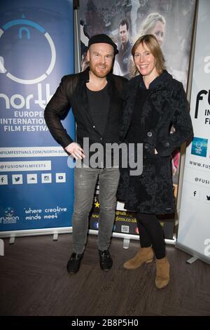 Arrivées le film Ask the Chat's filtramages. Le film a été choisi pour faire partie du Festival International du Film de l'Europe du Nord à Londres. Projection au Crowne Plaza London Docklands. 20.02.20 en vedette: Philip Baldwin, Anna Winslet où: Londres, Royaume-Uni quand: 20 févr. 2020 crédit: WENN.com Banque D'Images