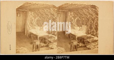 Reportage d'Edmond Bacot dans l'étude de Hauteville House au 3ème étage, 1862. Bacot, Edmond. 'Reportage d'Edmond Bacot à Hauteville House : le Cabinet de travail au 3 ème étage, 1862'. Rage sur papier alluminé. 1862-1862. Paris, Maison de Victor Hugo. Banque D'Images