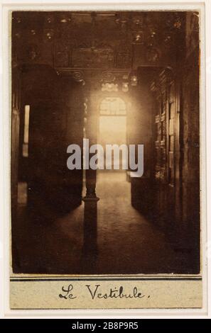Reportage d'Edmond Bacot à Hauteville House: La salle, 1862 Bacot, Edmond. 'Reportage d'Edmond Bacot à Hauteville House : le vestibule, 1862'. Rage sur papier alluminé. 1862-1862. Paris, Maison de Victor Hugo. Banque D'Images