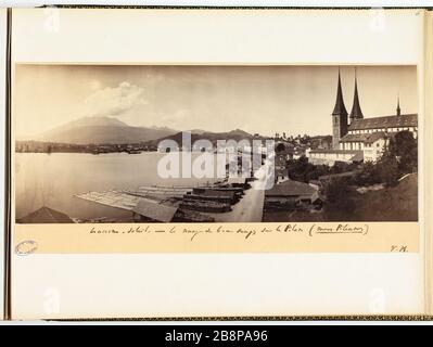 Vue sur la ville de Lucerne sur le lac de Lucerne, le mont Pilatus en arrière-plan. 'Lucerne : vue de la ville au bord du lac des quatre-Cantons, le Mont Pilate à l'arrière plan'. Photographie anonyme. Rage sur papier alluminé. 1865-1871. Paris, Maison de Victor Hugo. Banque D'Images