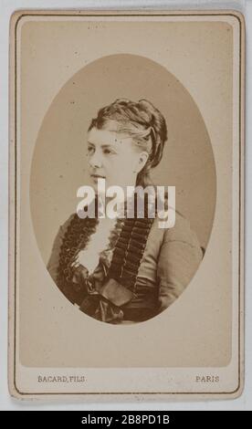 Portrait de Marie Lloyd (Marie Emily Jolly dit), (TH. Georges Vibert), (1842-1897), (actrice) Portrait de Marie Emilie Jolly, dite Marie Lloyd, (ép. Georges Vibert) (1842-1897), actrice. 1860-1890. Carte de visite (recto). Rage sur papier alluminé. Photo de Bacard fils (né en 1845). Paris, musée Carnavalet. Banque D'Images