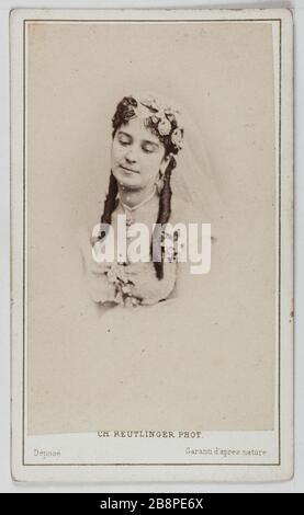 Portrait des neveux Hortense, actrice de théâtre entre 1865 et 1876. Portrait d'Hortense Neveux, actrice de théâtre entre 1865 et 1876. Carte de visite (recto). Photo de Charles Reutlinger (1816-1880). Rage sur papier alluminé. 1860-1890. Paris, musée Carnavalet. Banque D'Images