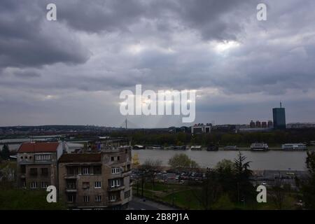 Vue de Kalemegdan à la rivière Sava et Belgrade Banque D'Images