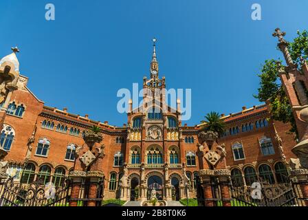 Complexe de bâtiments de l'hôpital Sant Pau, architecture moderniste, à Barcelone. Banque D'Images