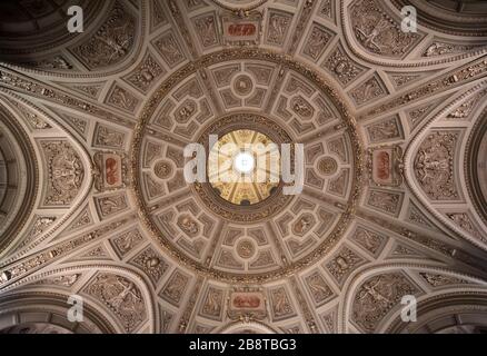 Vienne, Autriche - intérieur du Musée d'Histoire de l'Art (Musée Kunsthistorisches). Le plus grand et le plus ancien musée de Wien. Le palais baroque Banque D'Images