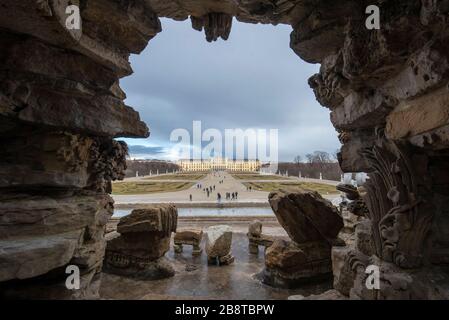 Vienne, Autriche - le palais de Schönbrunn ou Schloss Schoenbrunn à Wien est une résidence d'été impériale. Banque D'Images