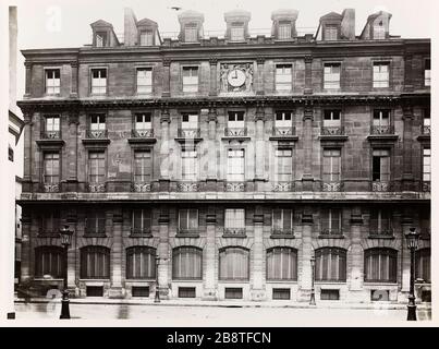 Ventadour / avant arrière / avant rue Monsigny / Etat actuel. Façade rue Monsigny de la Banque de France, ancien théâtre Ventadour, 2ème arrondissement, façade Paris rue Monsigny de la Banque de France, théâtre ancien Ventadour. Paris (IIème arr.). Photographie anonyme. Rage au gélatino-bromure d'argent. Paris, musée Carnavalet. Banque D'Images