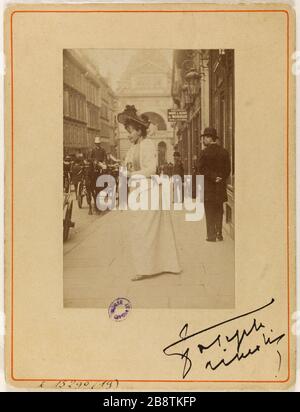 Portrait de l'actrice Rejane (Gabrielle Réju lady Said Porel) (1856-1920) Portrait de l'actrice Réjane (Gabrielle Réju, dame Porel dit), (1856-1920). Photo de Joseph Trimoli. 1856-1920. Paris, musée Carnavalet. Banque D'Images