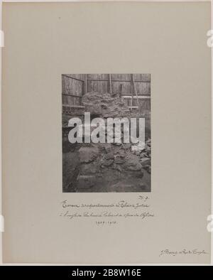N° 9 / travaux d'agrandissement du Palais de Justice / au coin du boulevard du Palais et du Quai des Goldsmitths / 1909-1910. Travailler à l'agrandissement du palais de justice à l'angle du boulevard du Palais et du Quai des Goldsmitths, 4ème District, Pa Barry, Jean. N°9 / travaux des agrandistes du Palais de Justice / à l'angle du boulevard du Palais et du quai des Orfèvres / 1909-1910. 'Travaux d'agrandisation du palais de Justice à l'angle du boulevard du Palais et du quai des Orfèvres, 4ème arrondissement, Paris'. Rage au gélatino-bromure d'argent. entre 1909-et 1910. Paris, musée Carnavalet Banque D'Images