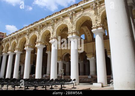 Palais Thirumalai Nayak est un palais du xviie siècle érigé en 1636 Annonce par le roi Tirumala Nayaka, un roi de la dynastie de Madurai Nayaka qui gouverna Madurai. Banque D'Images