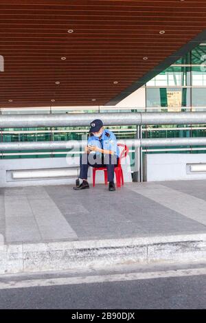 Da Nang, Vietnam. 22 mars 2020. L'aéroport international de da Nang est déserté après que le premier ministre du Vietnam a ordonné la suspension de tous les vols internationaux. Le Vietnam a également suspendu l'entrée de tous les étrangers à partir du 22 mars 2020, afin de limiter la propagation de la COVID-19. (Crédit photo: Gonzales photo/Alay Live News Banque D'Images