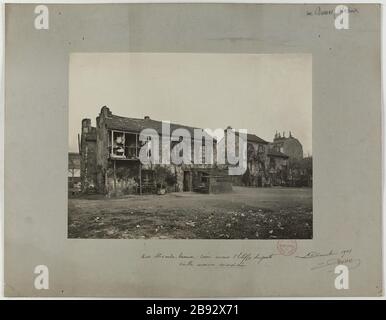 Rue Alexandre Dumas, coin avenue Philippe Auguste / maraîchères vieilles maisons. Décembre 1901. Vue sur les maisons anciennes rue de légumes Alexandre Dumas au coin de l'avenue Philippe Auguste, 20ème arrondissement, Paris. Barry, Jean. Rue Alexandre Dumas, avenue des pièces Philippe Auguste / vieilles maisons maraîchères. Décembre 1901. 'Vue des vieilles maisons maraîchères rue Alexandre Dumas au coin de l'avenue Philippe Auguste, 20ème arrondissement, Paris'. Rage au gélatino-bromure d’argent. En 1901-12-1901-12. Paris, musée Carnavalet. Banque D'Images