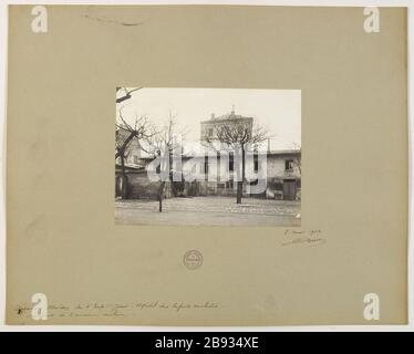 Ancienne maison de l'enfant Jésus - Hôpital pour enfants de Sick - / bâtiments de l'ancienne grange de vache. Bâtiment de la vieille grange de vache Hôpital Necker enfants, 15ème arrondissement, Paris Bâtiment de l'ancienne vacherie de l'hôpital Necker-enfants malades (ancienne maison de l'enfant-Jésus). Paris (XVe arr. ). Photo de Jean Barry. Rage au gélatino-bromure d'argent. Paris, musée Carnavalet. Banque D'Images