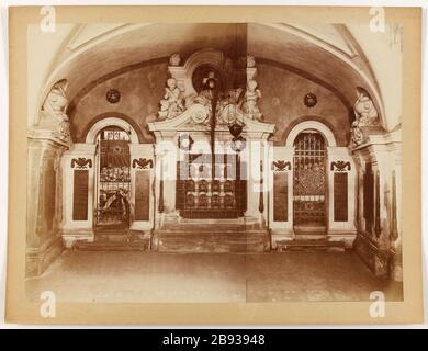 Crypte du séminaire Carmélite de l'Église Saint-Joseph, 6ème arrondissement, Paris Crypte de l'Église Saint-Joseph-des-Carmes, séminaire des Carmes. Paris (VIème arr.). Photographie anonyme. Paris, musée Carnavalet. Paris, musée Carnavalet. Banque D'Images