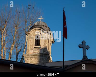 Clocher de l'église orthodoxe grecque Ayia Efimia, Kadikoy, Istanbul, Turquie Banque D'Images