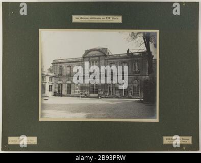 Maisons antérieures au XIXe siècle / situées dans le département de Seine à l'extérieur des fortifications / Vitry / Château, façade de la cour. Façade sur la cour du château de Vitry. 'Les maisons antérieures au XIXème siècle / situées dans le département de la Seine en hors des fortifications / Vitry / le château, façade sur la cour'. 1907-03-30. Photo de Séeberger Frères. 1907-03-30. Paris, musée Carnavalet. Banque D'Images