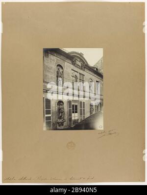 Hôtel Holland - fond intérieur avant du bâtiment. Vue sur la façade intérieure du bas du bâtiment, Hôtel Holland, 4ème arrondissement, Paris Barry, Jean. Hôtel de Hollande - façade intérieure du bâtiment du fond. 'Vue de la façade demeure du bâtiment du fond, Hôtel de Hollande, 4ème arrondissement, Paris'. Rage au gélatino-bromure d’argent. En 1905-10-1905-10. Paris, musée Carnavalet. Banque D'Images