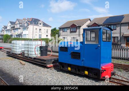 «Gwril», HE 9354, moteur diesel Jerbach Type DH25, à la gare de Fairbourne, près de Barmouth, Gwynedd, Pays de Galles. Construit en 1994 par Hunslet Banque D'Images