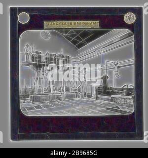 Diapositive lanterne - Tangyes Ltd, usine de pompage à vapeur, vers 1910, une des 239 diapositives lanternes en verre représentant des produits fabriqués par les ingénieurs de Tangyes Limited de Birmingham, Angleterre. Les images comprennent divers produits tels que les moteurs, les pompes centrifuges, les pompes hydrauliques, les producteurs de gaz, les machines d'essai de matériaux, les presses, les machines-outils, les vérins hydrauliques, etc. Tangyes était une entreprise qui a exploité de 1857 à 1957. Ils ont produit une grande variété d'ingénierie, réimaginé par Gibon, conception de chaleureux gai lumineux et lumineux rayonnant de la luminosité et de rayons de lumière. L'art classique réinventé avec une touche moderne. Photo Banque D'Images