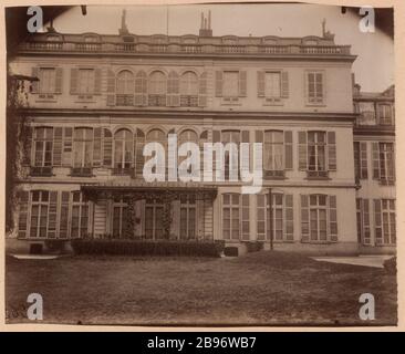 Hôtel Duchesse d'Estrées, 7ème arrondissement, Paris. Atget, Eugène (Jean Eugène Auguste Atget, dit). 'Hôtel de la duchesse d'Estrées, 7ème arrondissement, Paris'. Papier de rage alluminé. Paris, musée Carnavalet. Banque D'Images