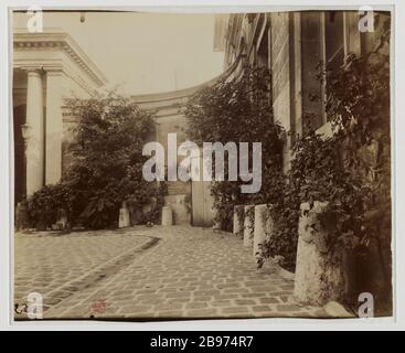 HÔTEL DU CHATELET / ANCIEN HÔTEL CHANAC, 127 RUE GRENELLE7EME, PARIS Hôtel du Châtelet / ancien hôtel de Chanac, 127 rue de Grenelle Paris (VIIème arr.), 1907. Photo d'Eugène Atget (1857-1927). Paris, musée Carnavalet. Banque D'Images