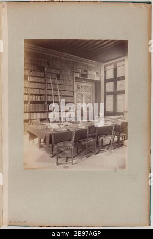 Hôtel Carnavalet, 23 rue de Sevignne, 3ème arrondissement, Paris. Album sur l'hôtel Carnavalet, 23 rue de Sévigné. Entrée. Paris (IIIème arr.), 1862-1905. Photo de Pierre Emonts (ou Emonds, 1831-1912). Paris, musée Carnavalet. Banque D'Images