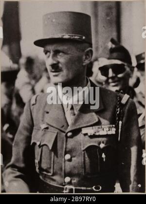 Libération de Paris - 26 août 1944 - Portrait du général Philippe Leclerc de Hautecloque (1902-1947). Chef de la 2ème DB (division blindée). Général Leclerc - Leclerc Hautecloque. Guerre 1939-1945. Libération de Paris. Portrait du général Philippe Leclerc de Hautecloque (1902-1947). Chef de la 2 e DB (division bandée). 26 août 1944. Paris, musée Carnavalet. Banque D'Images