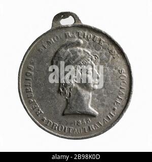 Hommage des travailleurs de Reims à la République, 1848 (titre factice) hommage des travailleurs de Reims à la République. Etain, 1848. Paris, musée Carnavalet. Banque D'Images