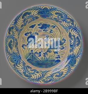 Plat aux plantes à fleurs et aux parements floraux, plat en porcelaine, peint en bleu sous-glaçure. Sur l'étagère une plante de pivoine à fleurs et un chrysanthème derrière une clôture. Le mur et le bord sont des tendrils 'karakusa'. Cinq proen dans l'anneau de pied. Arita, bleu et blanc., anonyme, Japon, c. 1650 - c. 1700, époque Edo (1600-1868), porcelaine (matériau), glaçure, cobalt (minéral), vitrification, h 4 cm d 27.6 cm d 14 cm, repensé par Gibon, conception de lumière chaude et gaie rayonnant de la brillance et de la radiance des rayons de lumière. L'art classique réinventé avec une touche moderne. Photographie inspirée par le futurisme, qui embrasse la dynamique Banque D'Images