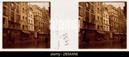 RUE GALANDE, 5ÈME ARRONDISSEMENT rue Galande, Paris (Vème arr.). 1933. Photographie anonyme. Paris, musée Carnavalet. Banque D'Images