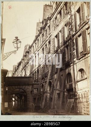 Courthouse Street Harlay, du Quai des Orfèvres, premier arrondissement. Ruines de la commune. Justice du Palais : rue Harlay. Côte occidentale. La commune de Paris. 'Ruines de la commune : Palais de Justice, rue de Harlay, côté ouest, Paris (Ier arr.)'. Photo de Pierre Emonts (1831-1912). Papier aluminé. 1871. Paris, musée Carnavalet. Banque D'Images