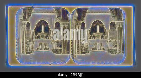 Alhambra court au Crystal Palace à Londres, Crystal Palace. L'Alhambra et la Cour des Lions (titre de l'objet), fontaine ornementale, Crystal Palace, la London Stereoscopic Company (attribuée à), c. 1854 - c. 1886, carton, papier photographique, imprimé albumen, h 85 mm × W 170 mm, réinventé par Gibon, design de brillant gai chaud de luminosité et de rayons de lumière radiance. L'art classique réinventé avec une touche moderne. La photographie inspirée du futurisme, qui embrasse l'énergie dynamique de la technologie moderne, du mouvement, de la vitesse et révolutionne la culture. Banque D'Images