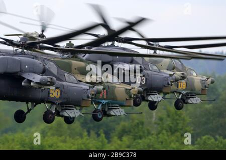 MIL MI-28 N attaque des hélicoptères de l'armée de l'air russe. Banque D'Images