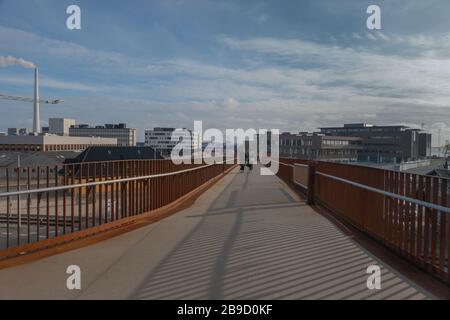 Pont à pied et à vélo le port à Esbjerg, Danemark Banque D'Images