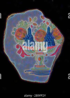 TG de IG, fragment de l'Assiette de majolique polychrome, coupe à fruits sur pied, signé, la plaque lave vaisselle Faïence Céramique trouver sol porteur, émail cuit dessous recouvert de plomb glaçure. Polychrome. Signé des initiales vitrage difficile à déchiffrer : CIM ? ? Décorer d'archéologie service des aliments Banque D'Images