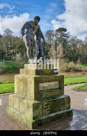 Statue d'Hercules dans la carrière, Shrewsbury, Shropshire Banque D'Images
