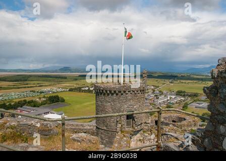 Vues à couper le souffle sur le château de Harlech dans le nord du Pays de Galles Banque D'Images