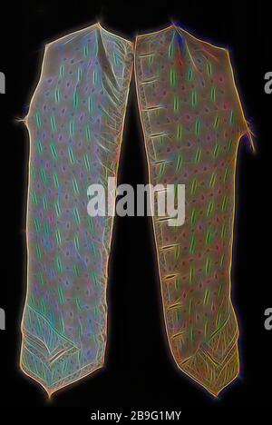 Veste hommes faits de soie de couleur champagne avec travail tambourer, vest Vêtements hommes Vêtements de soie de l'épaule , w, taille 32,0 43,0 45,0 w w bas textile travail tambourer champagne hommes gilet sans manches en soie avec tambourisation frontlessly et couper les panneaux avant. Fermeture bouton au centre avec douze boutons recouvert de tissu brodé et avec fleur. motif floral en bleu vert et rose clair aussi sur les deux poches sur presque toute la face avant. Le long des bords de tuyauterie et broderie vert. Retour de la lumière et de la doublure Soie et laine ou lin homme robe Banque D'Images