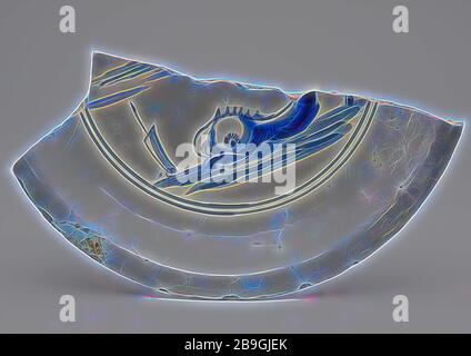 Plaque de demi-fées avec poisson ou monstre de mer en bleu sur terre blanche, plaque support vaisselle sol trouver faïence céramique glacer étain glacer, w 9,5 fried 2 peint glacé Fragment de la plaque de la foi représentant le poisson ou monstre de mer montant de l'eau en bleu sur fond blanc plat profond plaque avec bord debout plat remarquable arête de plat. Entièrement vitré. Archéologie de la Standard Rotterdam Stadscentrum Stadsdriehoek Schielandshuis poterie indigène servir salle de table de nourriture découverte du sol: Schielandshuis 1982 pendant la restauration Banque D'Images
