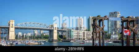 Le pont Granville de l'île Granville à Vancouver, Colombie-Britannique, Canada Banque D'Images