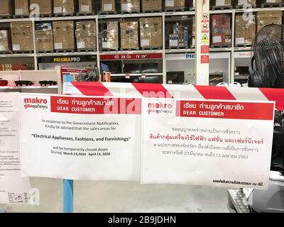Chiangmai, Thaïlande - 24 mars 2020: Zone fermée à Makro Hypermarket Maerim Chiang mai. Pendant la réponse de Kovid-19 à la notification du gouvernement. Banque D'Images