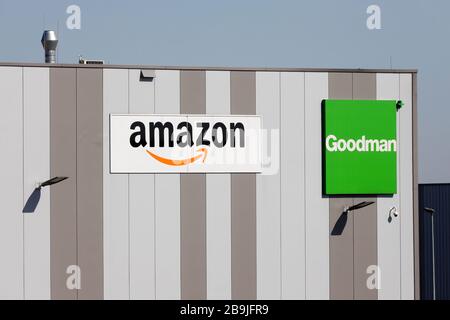 Duisburg, région de la Ruhr, Rhénanie-du-Nord-Westphalie, Allemagne - Amazon distribution Center, Amazon Duisburg DNG 4, groupe immobilier Goodman loue Amazon le l Banque D'Images