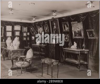 Exposition au luxe samaritain octobre 1927 exposition à la Samaritaine de luxe octobre 1927. Photographie anonyme, après 1927. Paris, musée Cognacq-Jay. Banque D'Images